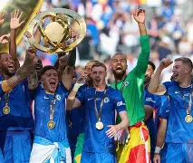 爱游戏智能平台-巴黎圣日耳曼在欧冠最好的成绩